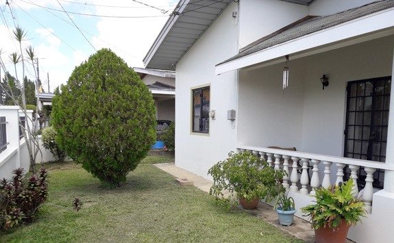 cunupia welcome road house for sale